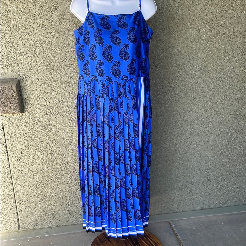 No.099 Banana Republic Blue and Black Floral Dress size 10